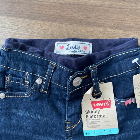 3/$20 NWT Levi’s Baby skinny jeans (elastic waistband) - Picture 6 of 6